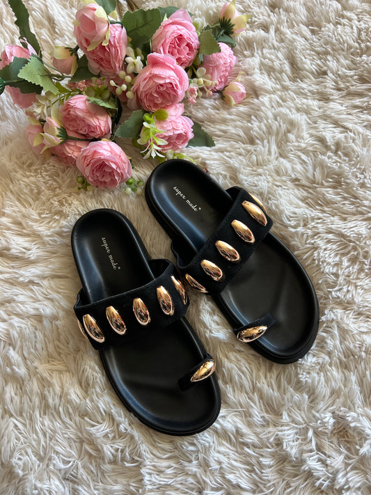Mules On vibes