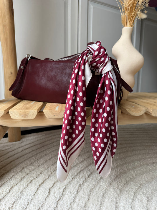 Foulard à pois